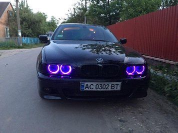 Ангельські очі з Гнучким неоном на будь-яку фару ФІОЛТИВІ. (НЕ ФАРЫ!) Комплект на одне авто. 12 кольорів в наявності. 2м ФІОЛЕТ неон БЕЗ конект фото
