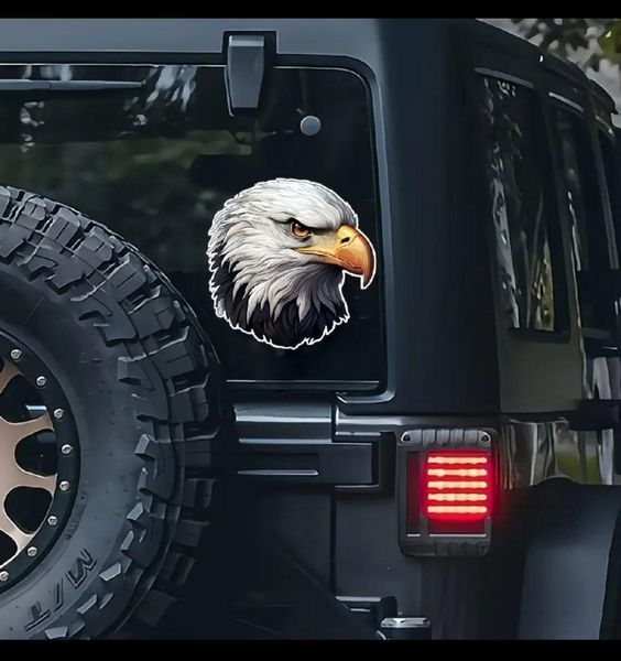 Універсальний наклейка "ОРЕЛ" на МОТОЦИКЛ та ШОЛОМ. Наклейка "EAGLE" . Розміри: 15 х 14.8 см Т7.0196М1 фото