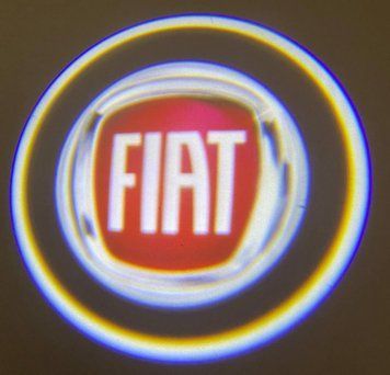 Логод на батарейках Fiat red. Бездротове лого дверцята-Фіат. Lazer door logo. FIAT RED&mdash;безпровідне лого фото