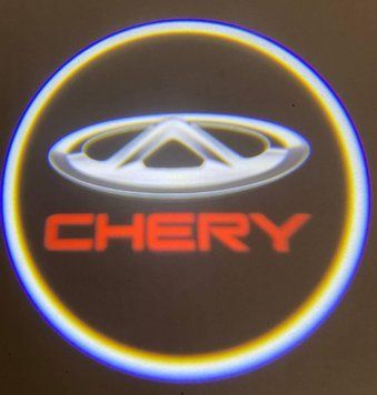 Логод на батарейках CHERY red. Бездротове лого дверцята-Чорі червона. Lazer door logo. CHERY&mdash;безпровідне лого фото