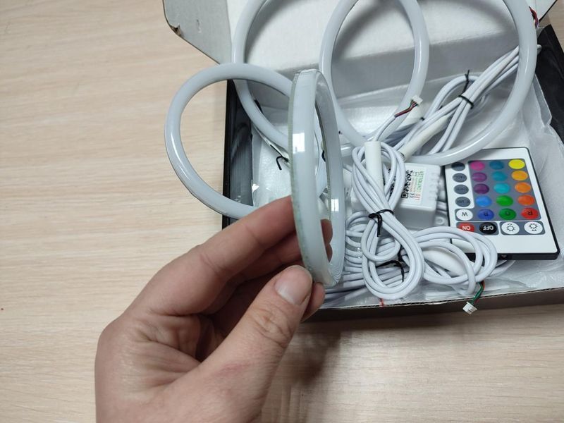 Ангельские глазки Cotton RGB Bluetooth BMW E87 Bluetooth RGB фото